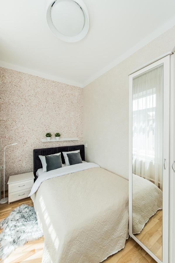 Lovely 1-Bedroom Apartment In Kaunas Old Town Exterior foto